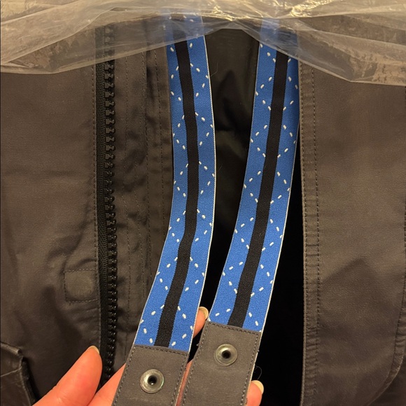 Aritzia TNA Bancroft Parka in grey - Picture 8 of 8